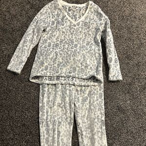 UGG Pajama Set